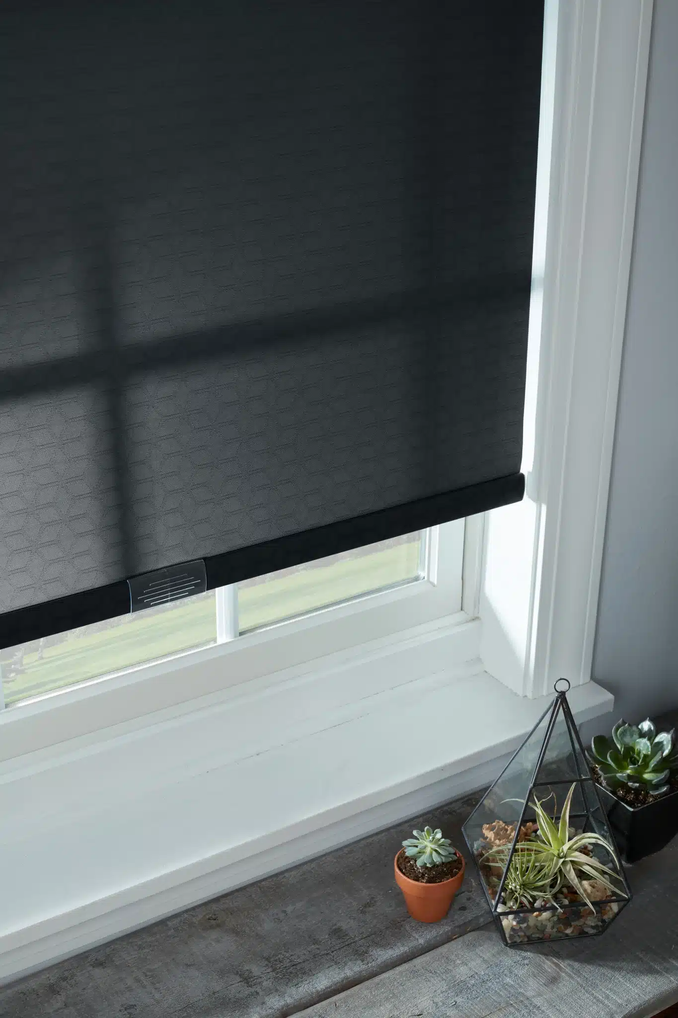 Black Roller Blind (1)